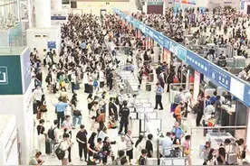 深圳北站：从排队30分钟到10秒“丝滑进站”图片