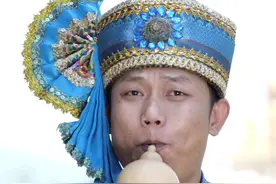 云南葫芦丝演奏也太好听了吧图片