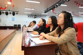 诗韵云台 礼赞祖国——云台小学举行国庆诗歌朗诵活动图片