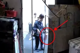 95后女警逆行火场，八旬老人成功获救图片