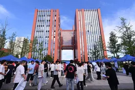 60家企业带3000个岗位进重庆五一职业技术学院揽才图片