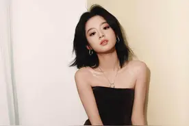 两部剧火热开年，17岁“老演员”黄杨钿甜突破童星形象图片