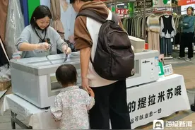 对话“重庆姐弟坠楼案”孩子母亲：现在没那么恨了，以后靠摆摊养活自己图片