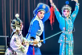 浙婺与民营剧团“牵手”排大戏 名角到基层当“幕后英雄”图片