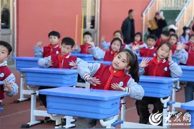 微山县第四实验小学开展“深化全环境立德树人 护航未成年人健康成长”特色活动图片