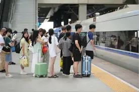 铁路部门优化学生预约购票服务 最早可提前20天预约图片