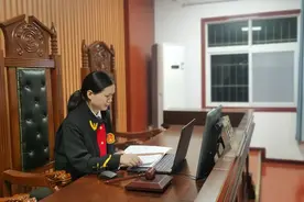 白河法院：晚上8点，法庭的灯怎么还亮着？图片