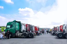 “擎天柱”来了！STC第三届卡车文化节开幕图片