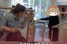 只因说普通话，游客被香港汇丰银行柜员区别对待，客服回应图片