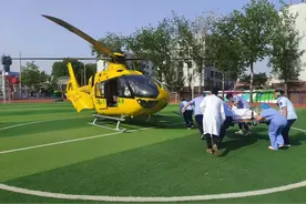 救援直升机再立功！青岛市急救中心院前院内多部门协作成功抢救一名莱西市脑梗患者图片