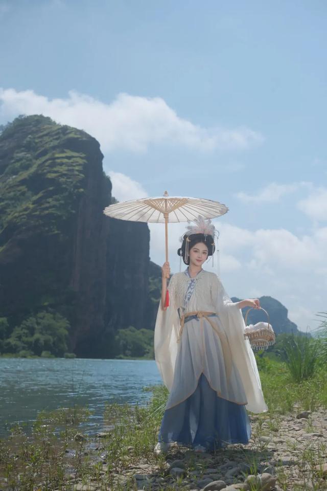 国庆趣龙虎山！定格专属旅拍大片，假期美好一键保存！