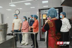 岳阳楼区童之梦幼儿园：膳食监督家长委员会正式成立 家园携手共筑健康膳食防线图片