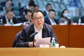 关注人工智能“一号创新工程” 四川省政协委员徐汝金：加强产业人才培养｜委员在这里图片