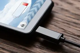 ！高温天，手机“发烧”怎么办？图片