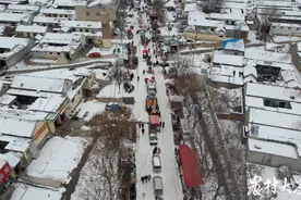 大雪难挡年集热情，年关的口镇大集更红火！图片