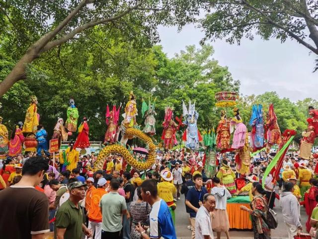 吴川飘色又双叒叕出圈了！法国漫画家点赞+省级文旅节亮相