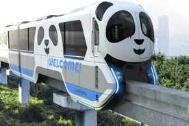 下一个打卡点！重庆首列熊猫主题跨座式单轨列车发布图片