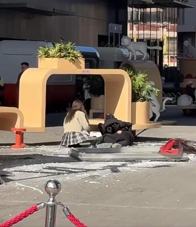 媒体：如何填补高空坠物治理漏洞