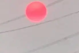 热搜爆了！云南“血红太阳”刷屏，网友吵翻！别慌，科学解释来了图片