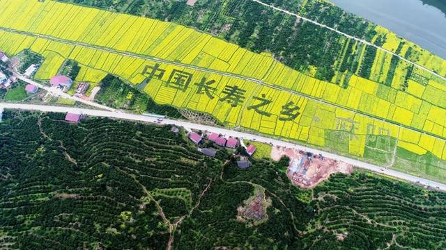 今天一件大事发生在湖南这里，我们来解读…