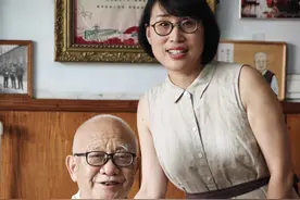 83岁核武老人俩孩子不能完全自理，未来谁来照看？相伴26年助理被指定为监护人之一图片