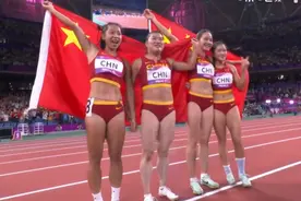 中国女子百米接力队夺金图片