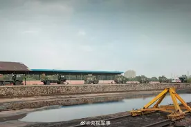 火箭军某部组织实兵对抗跨区演练图片