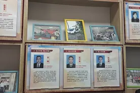 人大代表“亮身份” 助力乡村振兴图片