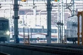 10号线三期、17号线二期、30号线一期，启动空载试运行！图片