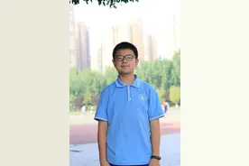 成都石室中学刘卓城同学斩获高考佳绩 班主任：是班上当之无愧的学业领跑者图片