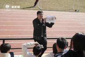 讲课不走寻常路，教学视频播放量破千万，临海90后语文老师朱林鹏图片