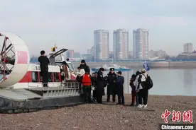 黑河开通至俄罗斯气垫船 单次航程仅需2分钟图片