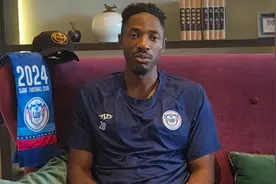 梅西-保利：我最喜欢的球员是C罗；穿上石家庄的球衣是种荣耀图片