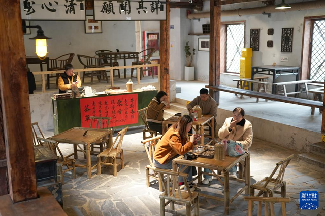 西安：老城“新社区”激发文化消费活力