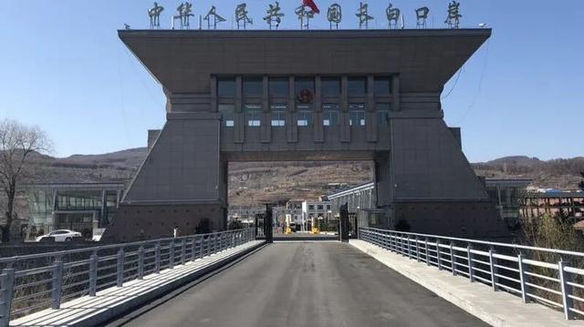 乘着高铁游白山 | “百区百景”打卡攻略之长白口岸景区