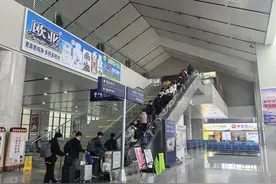 “三多节”期间丽江出行热图片