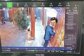 母女入住丽江一民宿遭陌生男子闯入，民宿回应：属于误入，正积极协商图片