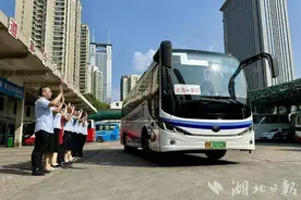 十字路口的客运站｜40年武汉傅家坡客运站关停，老牌车站何去何从图片