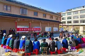 【乡愁印迹 独山村史村事】独山县玉龙村：绚丽多彩新农村 民族画卷展新篇图片