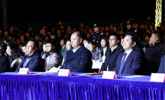 燃情启幕！江陵第五届 “油菜花赋” 惊艳开场