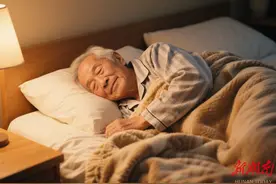 老人出现嗜睡症状可能是因为……图片