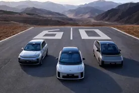 理想汽车为小米“双Ultra”发布会让路，雷军回应图片