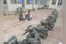 安丘市金冢子镇“00后”退役士兵二次入伍再圆军旅梦图片