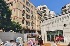 有两女又生四胞胎家庭对网上恶评仍不理解，九口人生活仅靠一人收入维持图片