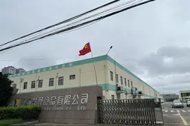 现代“货郎担”——乡村振兴中的快递力量图片