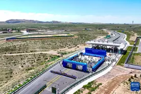 银昆高速公路全线通车运营图片