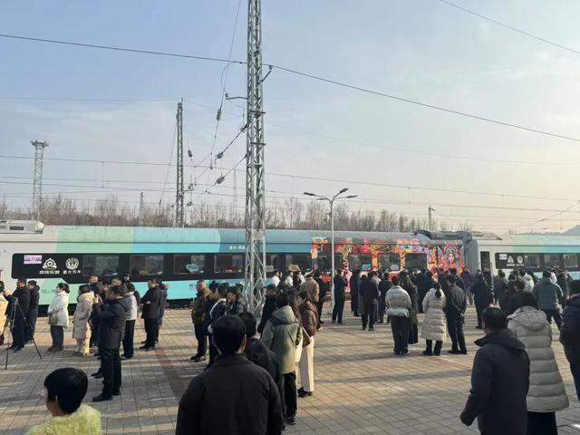 2025/2026河北承德冰雪温泉旅游季正式启动，打造“行走的启动仪式”全域联动点燃冬日文旅热潮