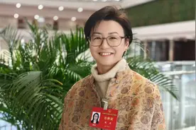 上海已建成近千座公园，如何保留更多烟火气？代表建议环境保护要更可持续图片