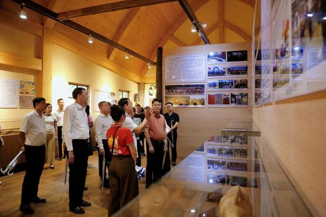 中国广西与越南广宁、谅山、高平、宣光、海防文化和旅游交流活动在百色举行
