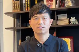 B太、天元邓刚、吴亚钓鱼……多名网红博主捐款捐物支援岳阳灾区，华容县民政局：矿泉水方便面足够了图片